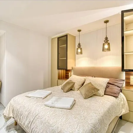 Somptueux Logement,cannes Croisette,4 Etoiles****