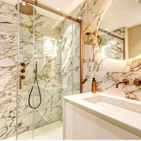 Somptueux Logement,cannes Croisette,4 étoiles**** Appartement Cannes